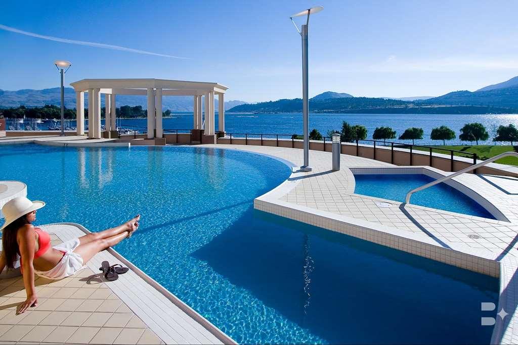 The Royal Kelowna - Bellstar Hotels & Resorts Ngoại thất bức ảnh